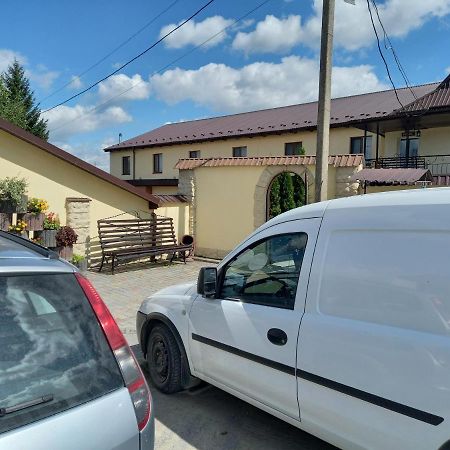 Astarta Inn Kamenec Podolský Exteriér fotografie